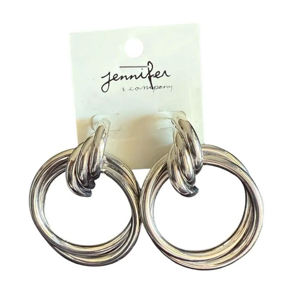 NWT Womens Jennifer & Company Silver Chunky Knot Earrings